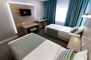 Гостиница Интер отель Самара Двухместный номер с 2 отдельными кроватями-4