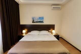 Гостиница Интер отель Самара Стандартный двухместный номер с 1 кроватью или 2 отдельными кроватями-1